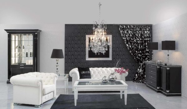 белая мебель с темными акцентами в гостиной