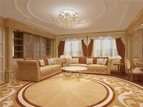 Высокие потолки и просторную гостиную можно оформить в классическом стиле.